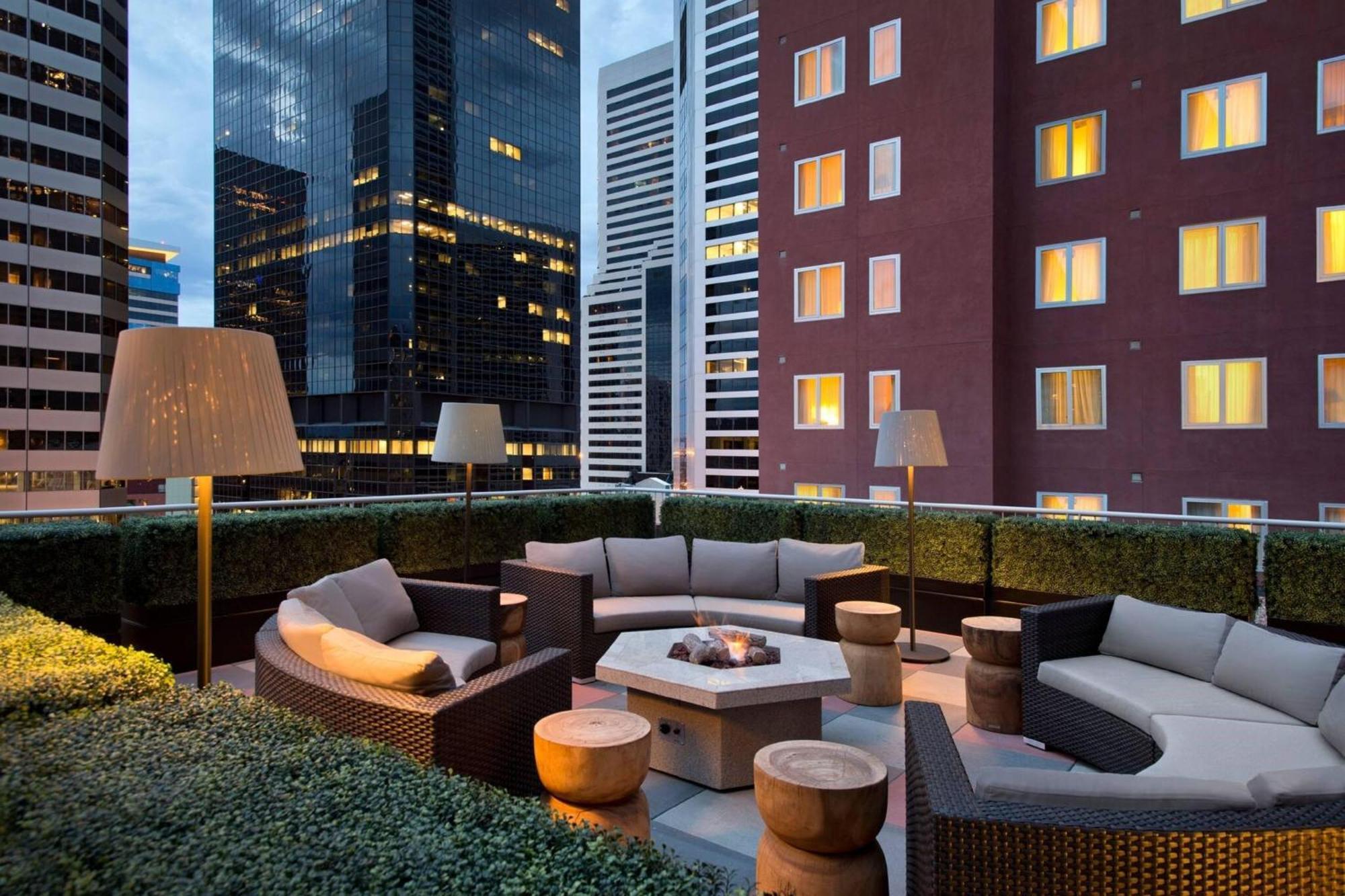 Residence Inn Denver City Center Exteriör bild