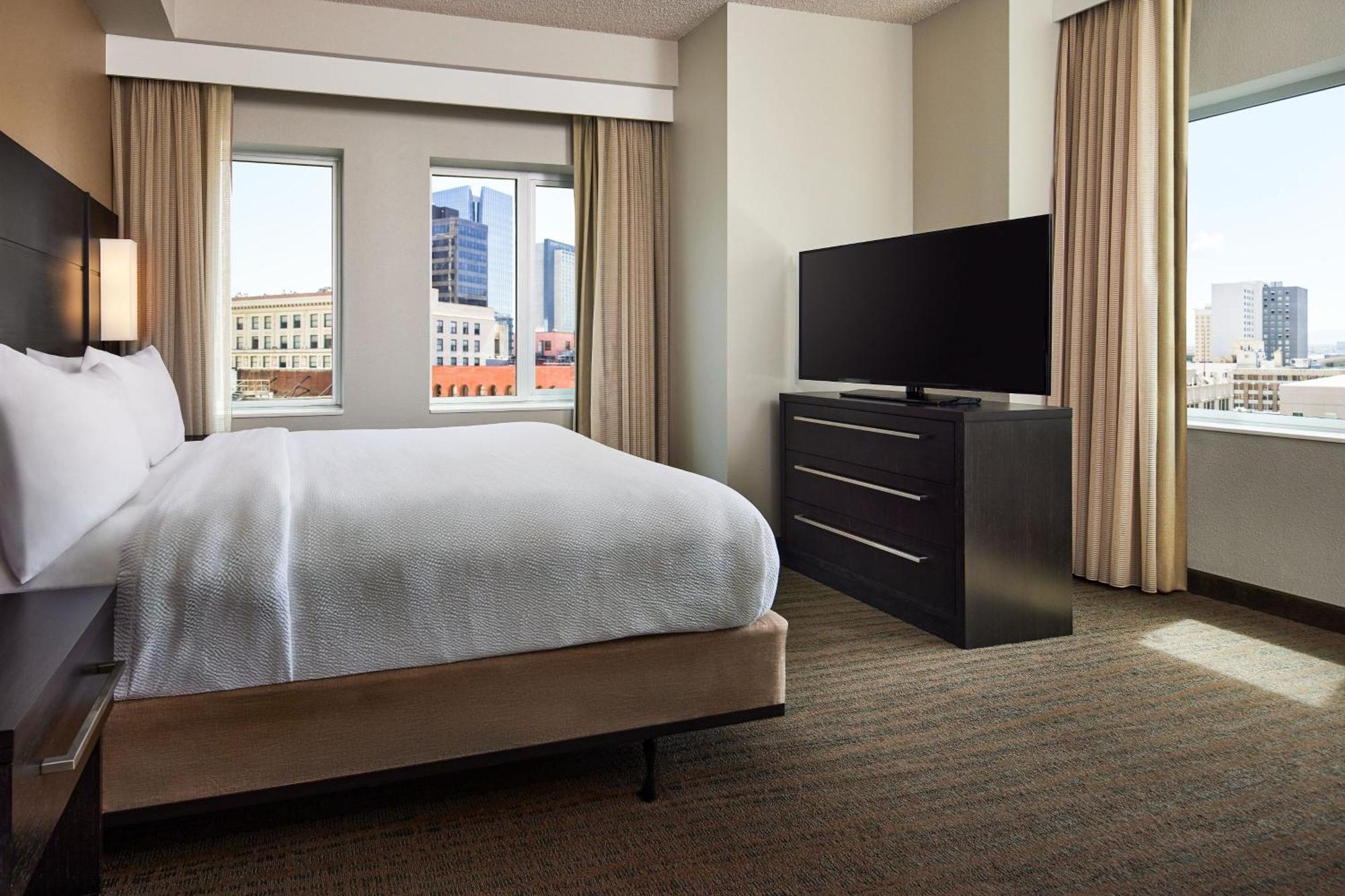 Residence Inn Denver City Center Exteriör bild